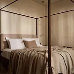 Hotel Pierros