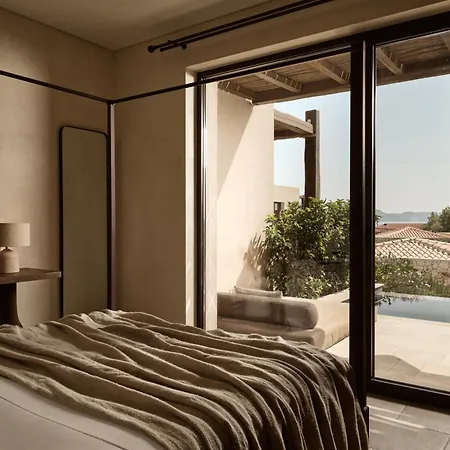 Hotel Pierros
