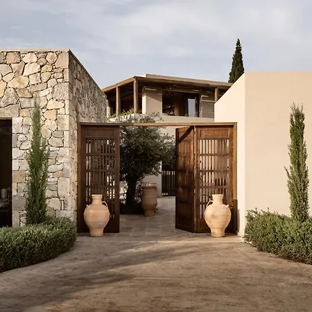 Pierros Hotel