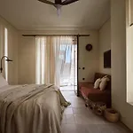 Hotel Pierros